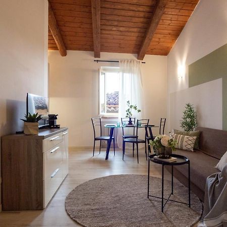 Chic Apartment In The Historic Center Of Perugia Bagian luar foto